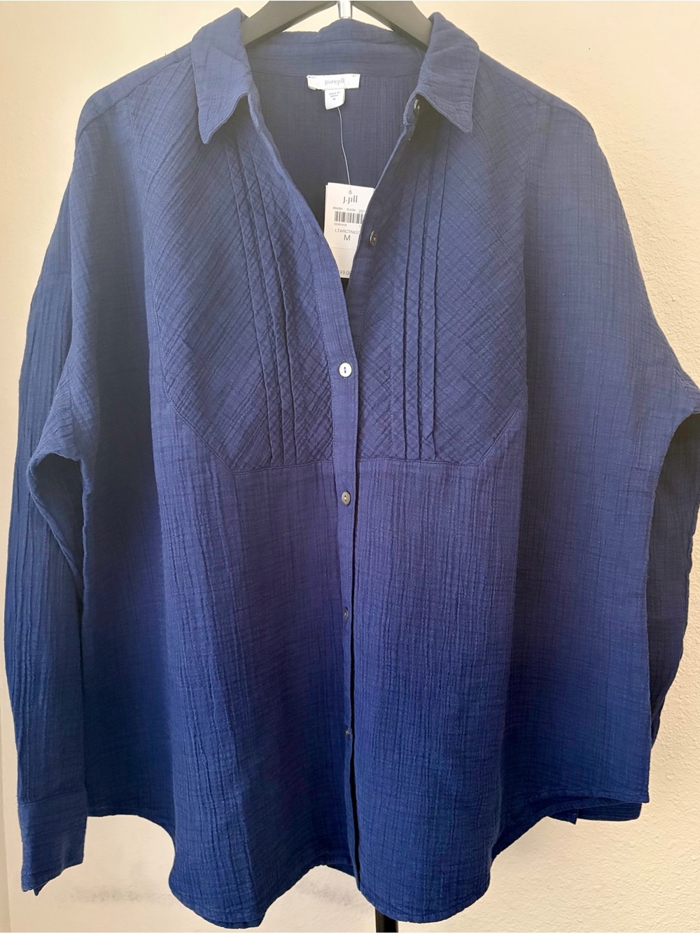 NWT J•Jill Navy Cotton Pintuck Button-Front Top Size M - Picture 2 of 4